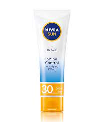 מקדם הגנה | עם 30 SPF | למראה עור מט | מכיל 50 מ"ל